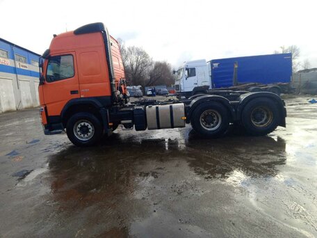 2019 Volvo FM, оранжевый, 6000000 рублей, вид 3