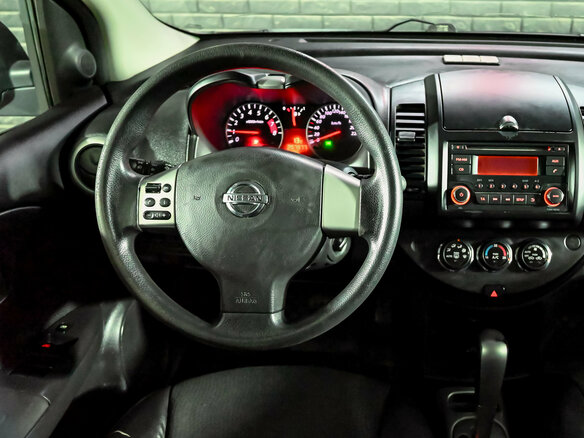 2012 Nissan Note I Рестайлинг, чёрный - вид 9