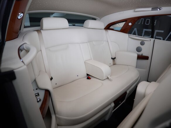 2008 Rolls-Royce Phantom VII, чёрный, 27550000 рублей - вид 16