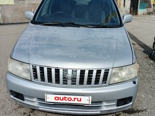 2000 Nissan Bassara, серый, 400000 рублей, вид 1