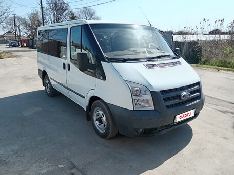 2010 Ford Transit, белый, 1100000 рублей, вид 3