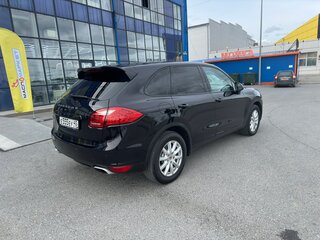 2012 Porsche Cayenne II (958), чёрный, 2790000 рублей, вид 3