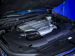 2018 Lexus LX 570 III Рестайлинг 2, чёрный, 7300000 рублей, вид 5