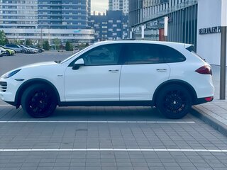 2011 Porsche Cayenne Diesel II (958), белый, 2100000 рублей, вид 5