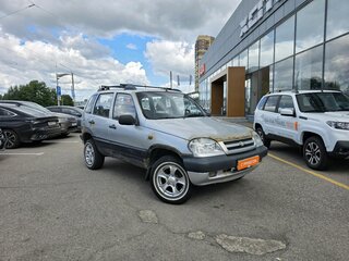 2005 Chevrolet Niva I, серебристый, 145000 рублей, вид 2