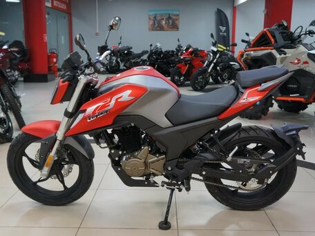 2026 Loncin CR4, красный, 219900 рублей, вид 2