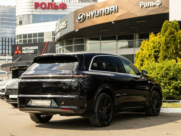 2023 Li Auto (Lixiang) L7 I, чёрный - вид 3