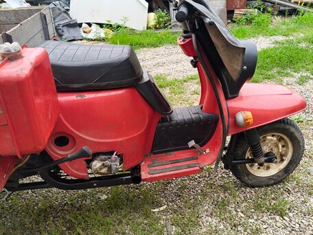 1988 Agiax 3, красный, 55000 рублей, вид 5