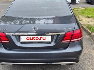 2014 Mercedes-Benz E-Класс 300 IV (W212, S212, C207) Рестайлинг, серый, 2200000 рублей, вид 3
