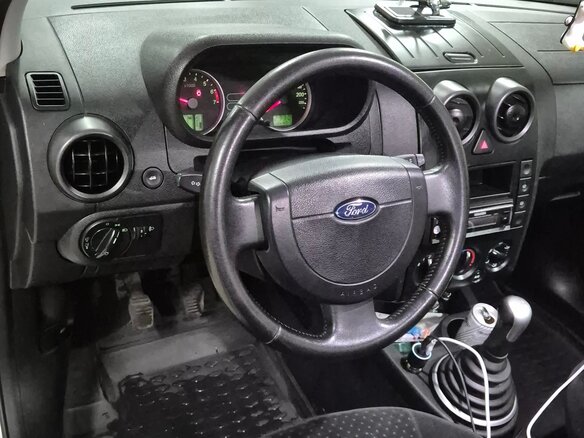 2004 Ford Fusion I, серый, 599999 рублей - вид 8