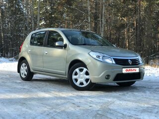 2012 Renault Sandero I, бежевый, 748000 рублей, вид 2