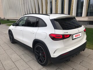 2020 Mercedes-Benz GLA AMG 45 S AMG II (H247), белый, 4400000 рублей, вид 2