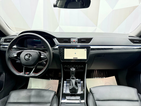 2024 Skoda Superb III Рестайлинг, белый - вид 6