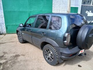 2013 Chevrolet Niva I Рестайлинг, серый, 600000 рублей, вид 4