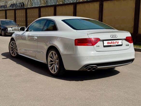 2015 Audi A5 I (8T) Рестайлинг, белый, 1900000 рублей - вид 7