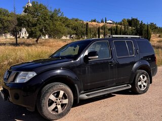 2013 Nissan Pathfinder III Рестайлинг, чёрный, 1750000 рублей, вид 4