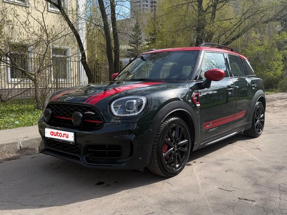 2020 Mini Countryman John Cooper Works II, зелёный