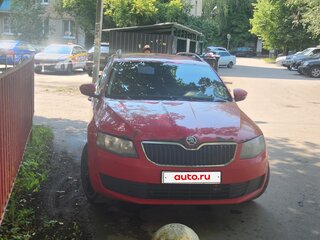 2014 Skoda Octavia III (A7), красный, 550000 рублей, вид 3