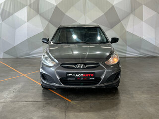 2013 Hyundai Solaris I, серый, 530000 рублей, вид 2