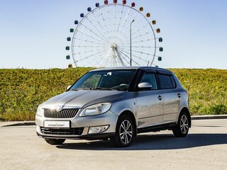 2012 Skoda Fabia II Рестайлинг, серый, 550000 рублей, вид 1
