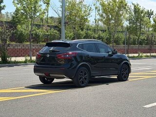 2022 Nissan Qashqai II Рестайлинг, чёрный, 1450030 рублей, вид 4