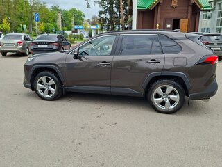 2019 Toyota RAV4 V (XA50), серый, 3200000 рублей, вид 3