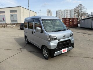 2021 Toyota Pixis Van I Рестайлинг, серебристый, 899000 рублей, вид 4