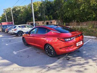2023 JAC J7 I, красный, 1350000 рублей, вид 5