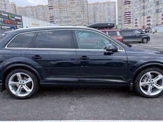 2017 Audi Q7 II (4M), синий, 3780000 рублей, вид 2