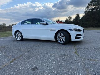 2020 Jaguar XE I Рестайлинг, белый, 2250000 рублей, вид 4