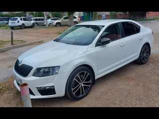 2013 Skoda Octavia III (A7), белый, 950000 рублей, вид 1