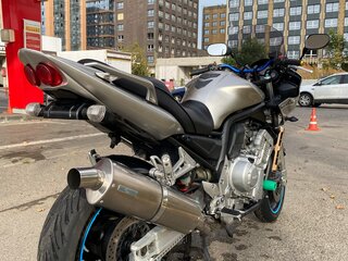 2003 Yamaha FZS1000 Fazer, серый, 360000 рублей, вид 2