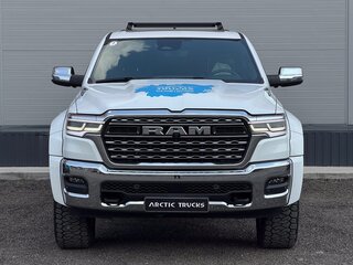 2024 Ram 1500 Crew Cab V Рестайлинг, белый, 14500000 рублей, вид 2