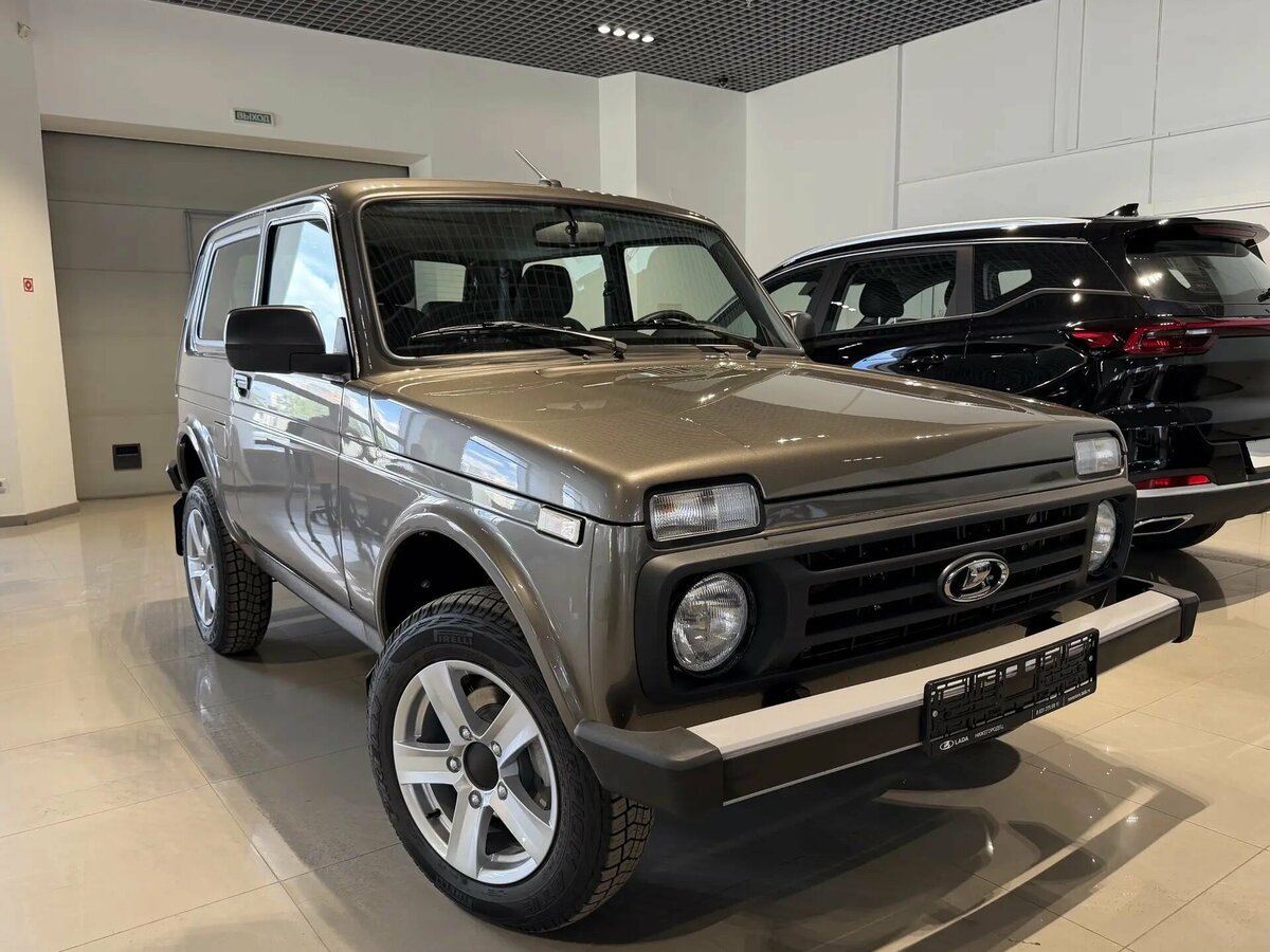 Открыть фотографии: Lada (ВАЗ) Niva Legend I