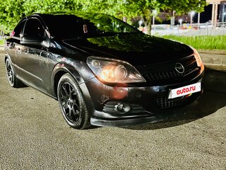 2010 Opel Astra GTC H Рестайлинг, чёрный, 520000 рублей, вид 1