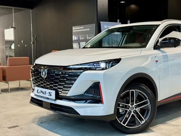 2025 Changan UNI-S I, белый, 3179900 рублей - вид 6