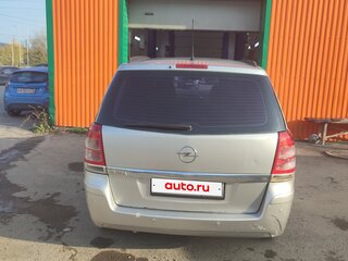 2008 Opel Zafira B, серебристый, 420000 рублей, вид 2