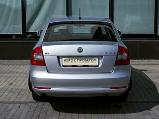2012 Skoda Octavia II (A5) Рестайлинг, серебристый, 695000 рублей, вид 4