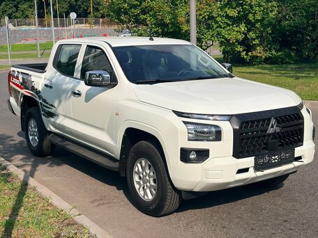 2025 Mitsubishi L200 VI, белый, 4680000 рублей, вид 4
