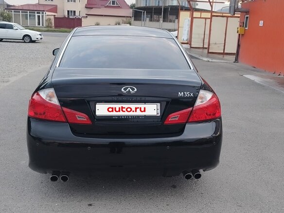 2010 Infiniti M35 III Рестайлинг, чёрный, 980000 рублей - вид 4