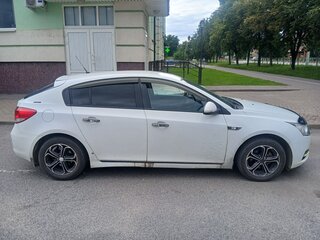 2012 Chevrolet Cruze I, белый, 400000 рублей, вид 4