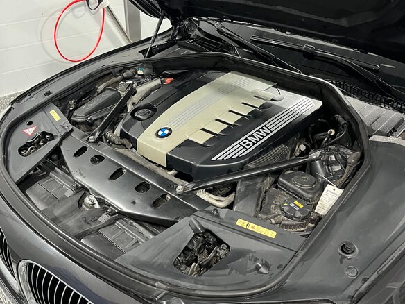 2008 BMW 7 серии 730d V (F01/F02/F04), серый, 1450000 рублей - вид 20