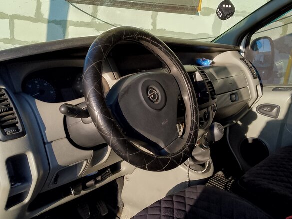 2008 Opel Vivaro A Рестайлинг, белый, 1100000 рублей - вид 5