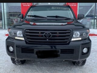 2013 Toyota Land Cruiser 200 Series Рестайлинг 1, чёрный, 2810000 рублей, вид 4