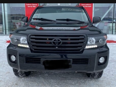 2013 Toyota Land Cruiser 200 Series Рестайлинг 1, чёрный, 2840000 рублей, вид 4