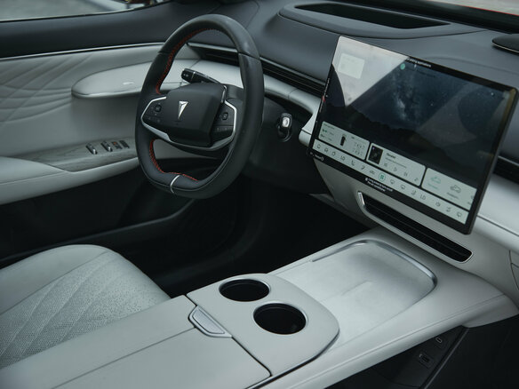 2025 Changan Deepal S07 31.73 kWh I Рестайлинг, серый, 5289900 рублей - вид 8