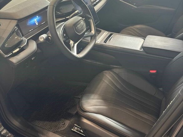2026 Geely Preface I, чёрный, 3434990 рублей - вид 9