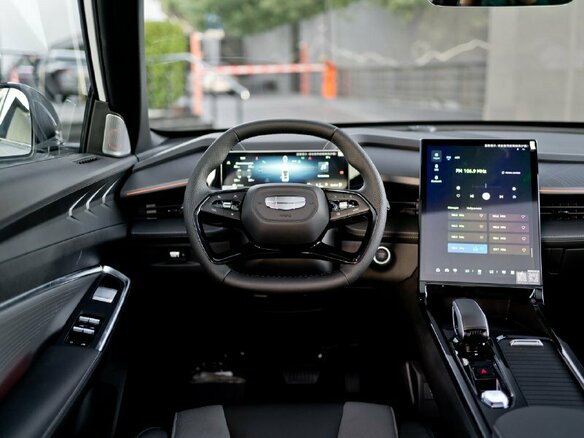 2025 Geely Cityray, белый - вид 9