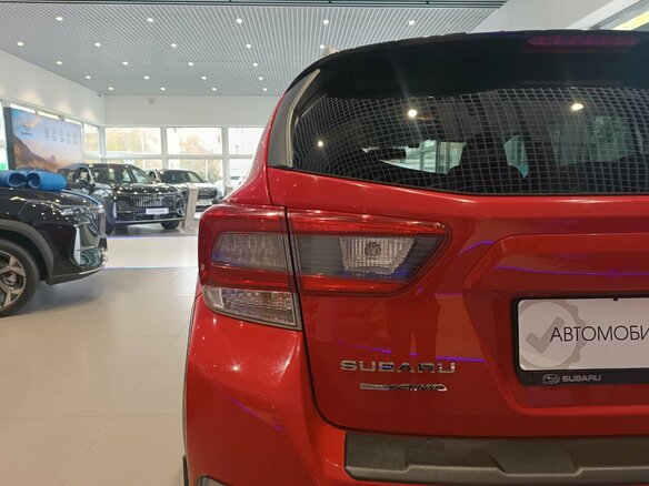 2021 Subaru XV II Рестайлинг, красный, 3549000 рублей - вид 14