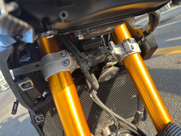 2020 Yamaha MT-09 Tracer (FJ-09), красный, 950000 рублей - вид 11